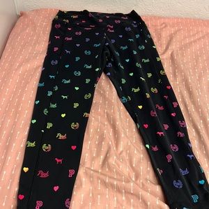 VS Pink Leggings size L with pockets